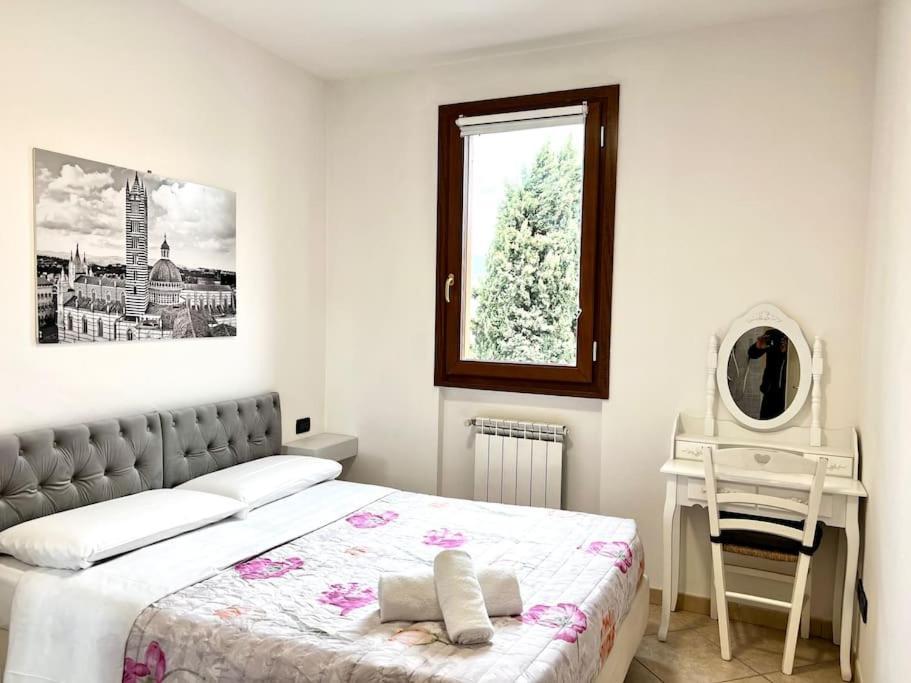 Comfyspot Apartment Rosia ภายนอก รูปภาพ