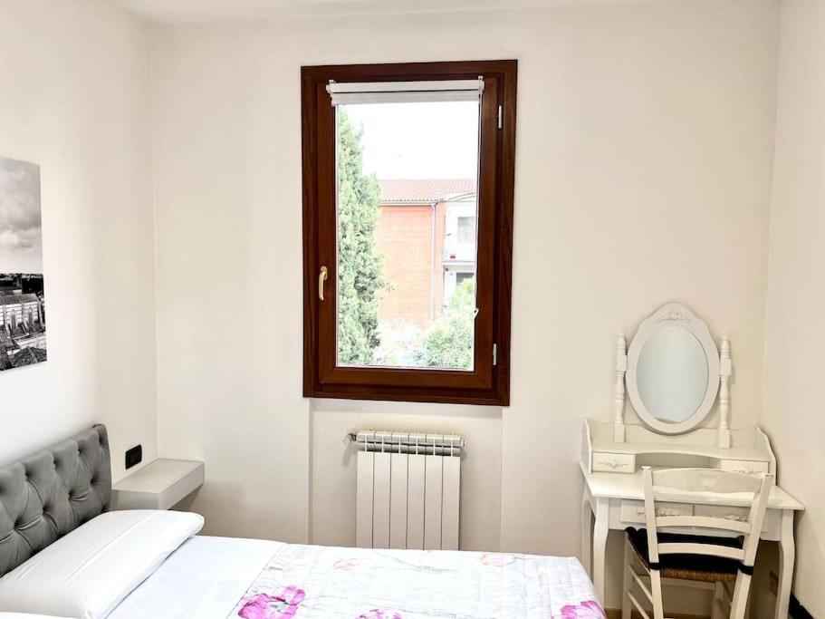 Comfyspot Apartment Rosia ภายนอก รูปภาพ